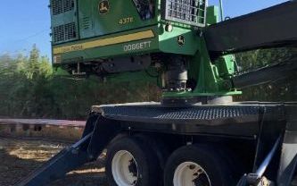 Photo of a 2017 John Deere 437E Knuckle Boom Crane for sale