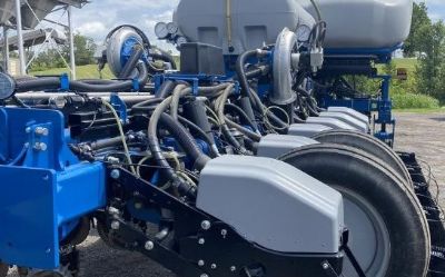 2014 Kinze 4900 Planter