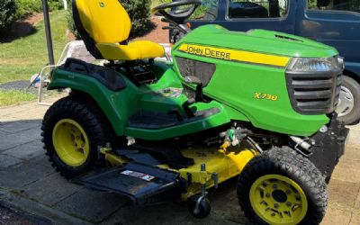 Photo of a 2019 John Deere 738 Lawn Tractor for sale