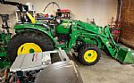 2016 4052R Tractor Thumbnail 2