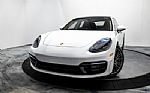 2022 Panamera Thumbnail 3