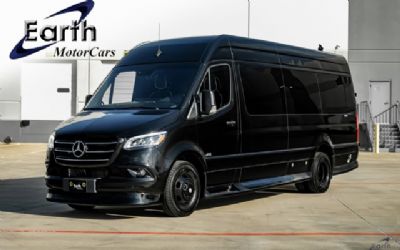 2024 Mercedes-Benz Sprinter 3500 Cargo 170 WB High Roof 10-Passenger Luxe Cruiser