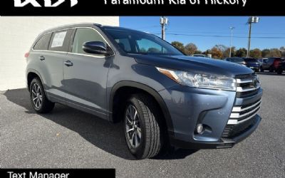 Photo of a 2018 Toyota Highlander XLE for sale