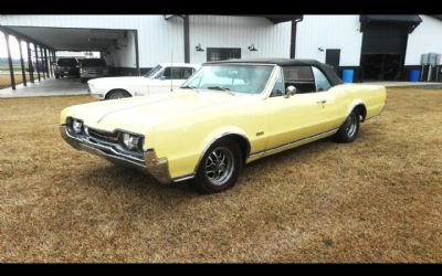 Photo of a 1967 Oldsmobile Cutlass Supreme 2DR Convertible for sale