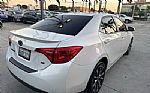 2019 Corolla SE Thumbnail 4