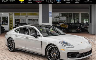 Photo of a 2022 Porsche Panamera for sale