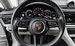 2022 Panamera Thumbnail 33