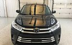 2017 Highlander Thumbnail 8