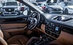 2019 Cayenne Thumbnail 41
