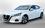 2021 Altima Thumbnail 13