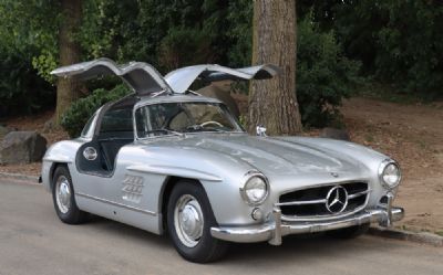 Photo of a 1987 Mercedes-Benz 300SL Gullwing Replica for sale