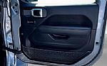 2021 Wrangler Thumbnail 26