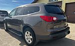 2009 TRAVERSE Thumbnail 6