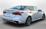 2023 Altima Thumbnail 11