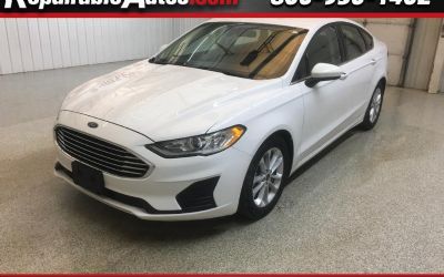 Photo of a 2020 Ford Fusion SE Repairable Hail Damage for sale