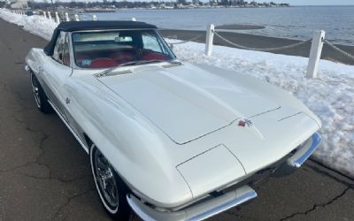 Photo of a 1965 Chevrolet Corvette Roadster for sale