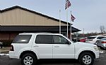 2009 Explorer XLT Thumbnail 4
