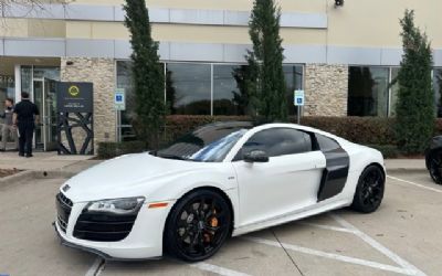 Photo of a 2010 Audi R8 5.2 Quattro R-Tronic Enhanced Leather PKG B&O for sale
