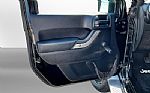 2016 Wrangler Thumbnail 25