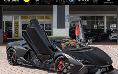 Photo of a 2024 Lamborghini Revuelto for sale