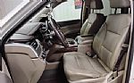 2017 Yukon XL Thumbnail 10