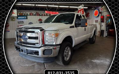 Photo of a 2016 Ford Super Duty F-250 SRW 4WD Supercab 158