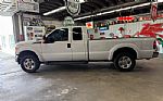 2016 Super Duty F-250 SRW Thumbnail 2