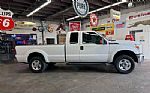 2016 Super Duty F-250 SRW Thumbnail 6