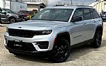 2024 Grand Cherokee Thumbnail 8