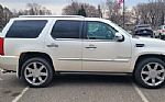 2010 Escalade Thumbnail 8