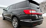 2018 Navigator L Thumbnail 8