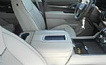 2023 Yukon XL Thumbnail 29