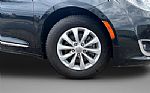 2017 Pacifica Thumbnail 8