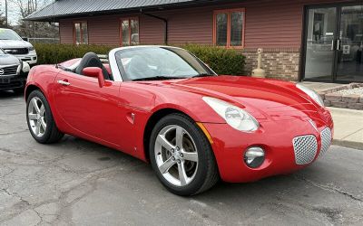 Photo of a 2007 Pontiac Solstice Convertible for sale