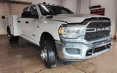 Photo of a 2019 RAM 3500 4X4 Diesel Crewcab Utility Box for sale