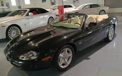 Photo of a 1997 Jaguar XK8 Convertible for sale