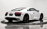2018 R8 Thumbnail 21
