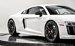 2018 R8 Thumbnail 32