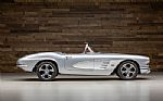 1961 Corvette Thumbnail 4