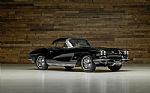 1962 Corvette 327/300 Thumbnail 1