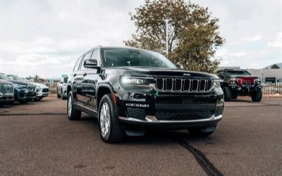 Photo of a 2023 Jeep Grand Cherokee L Limited SUV for sale