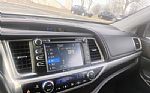 2017 Highlander Thumbnail 18