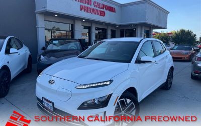 Photo of a 2023 Hyundai Kona Electric SE Crossover for sale