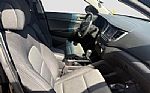 2016 Tucson Thumbnail 16