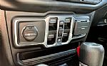 2021 Wrangler Thumbnail 32