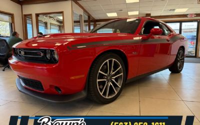 Photo of a 2023 Dodge Challenger R / T for sale