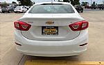 2017 Cruze Thumbnail 8