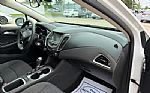 2017 Cruze Thumbnail 16