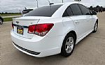 2017 Cruze Thumbnail 34