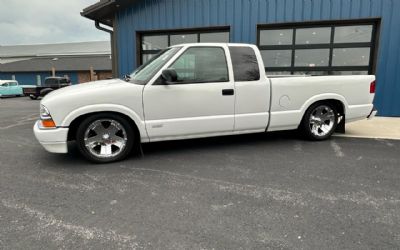 Photo of a 2000 Chevrolet S10 Pickup EXT. Cab 2WD for sale